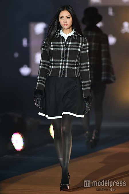 菜々緒/ファッション&音楽イベント「GirlsAward 2015 AUTUMN/WINTER」より