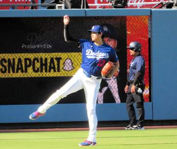 大谷翔平 23日ぶりブルペン投球再開 ロバーツ監督「試合は1イニングから」投手復帰は実戦形式後に