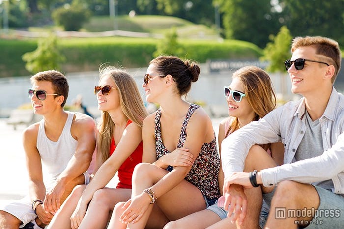 どうせならみんなから好かれる口癖を(Photo by Syda Productions)