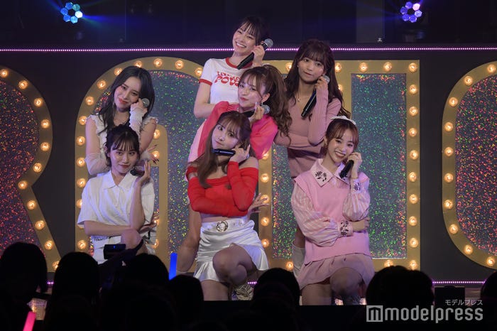 (上段)なごみ(中段)タナカガ、さおりん、ゆん(下段)みゆ、三上悠亜、中町綾/「ヘラヘラ三銃士 2ndコンサート 2022 夏 ~熱烈美々~」より(C)モデルプレス
