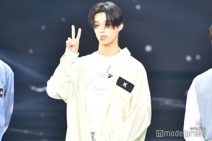 K (C)モデルプレス