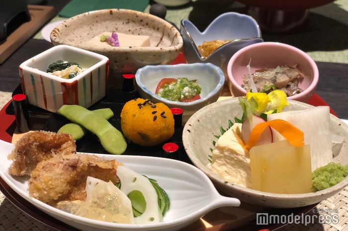 夕食一例（C）ビューティーガール