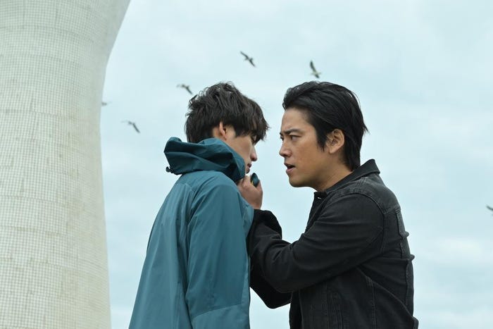 福士蒼汰、桐谷健太/「4分間のマリーゴールド」第4話より(C)TBS