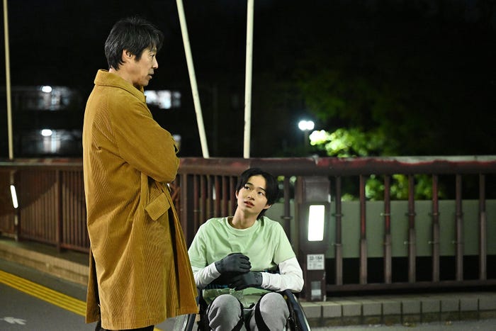 堤真一、越山敬達「GIFT」第4話(C)TBS