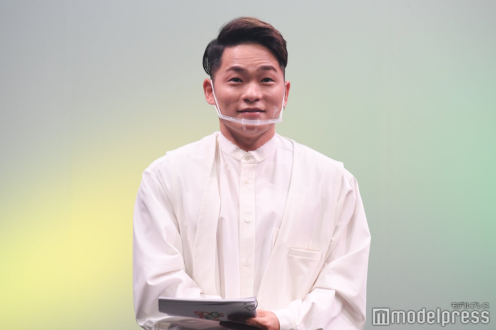 （C）モデルプレス