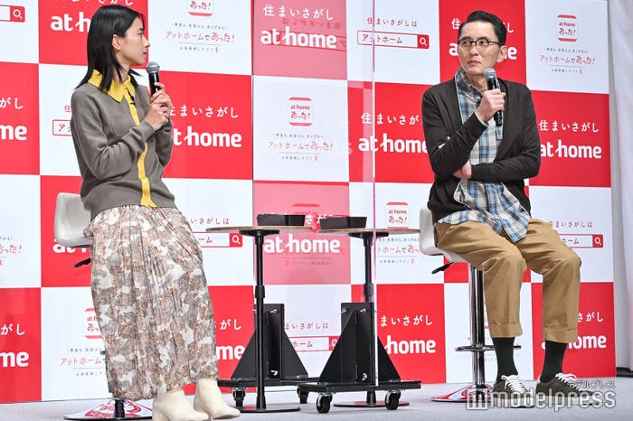 互いの印象を語り合う黒島結菜、松重豊 (C)モデルプレス