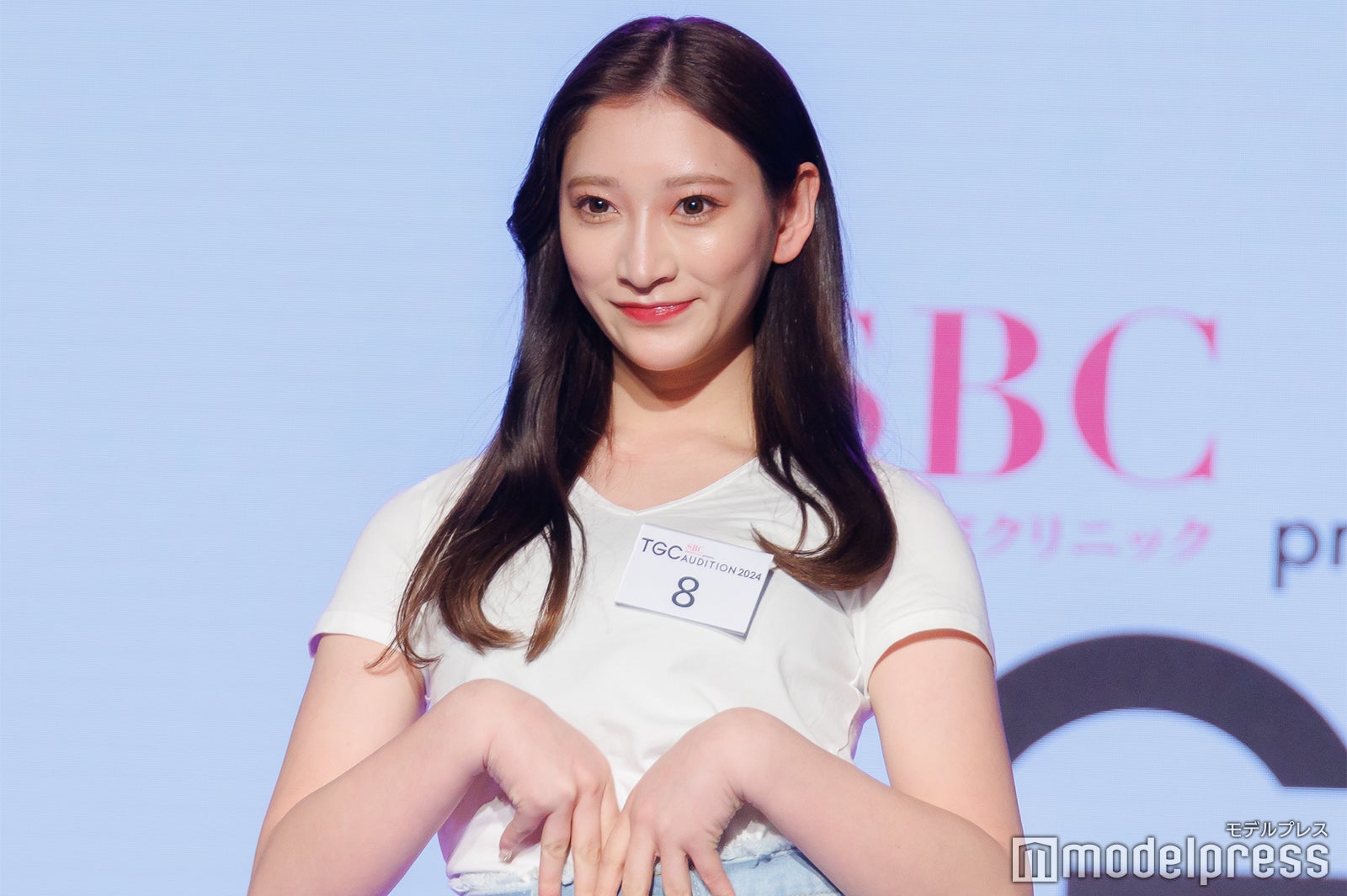 塚越愛実さん（C）モデルプレス
