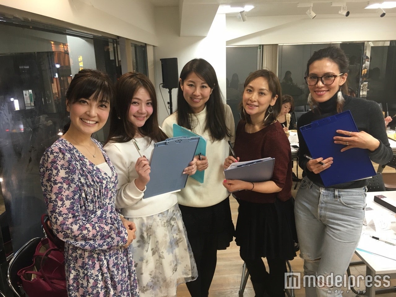 審査会に参加した美食女子たち