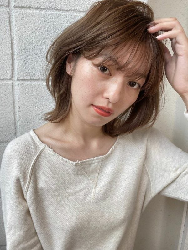 卵型さんに似合う トレンドの前髪に挑戦しよう 相性の良いおすすめスタイル モデルプレス