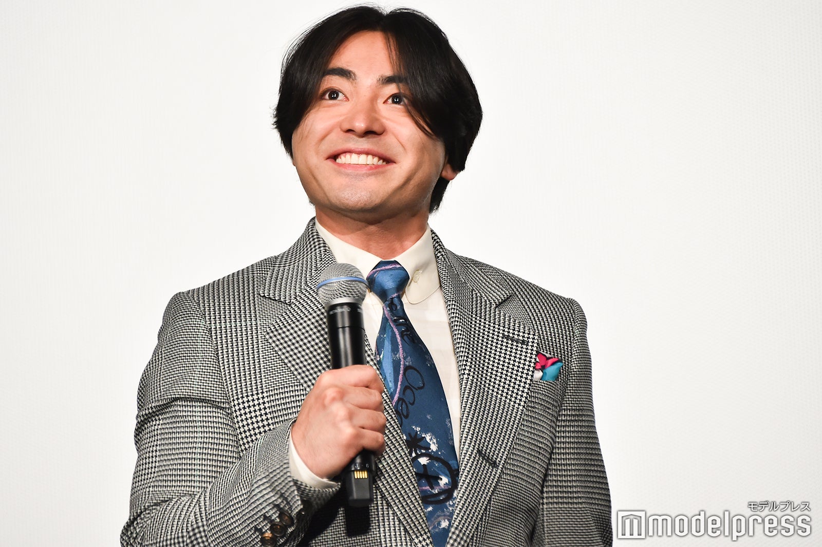 尊敬する佐藤二朗の真似をする山田孝之② （C）モデルプレス