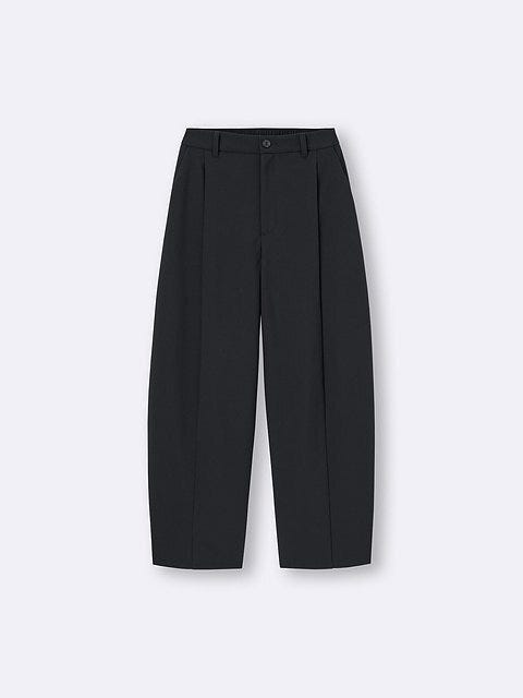 GU ブラッシュドワイドテーパードパンツ GUのブラッシュドワイドテーパードパンツ