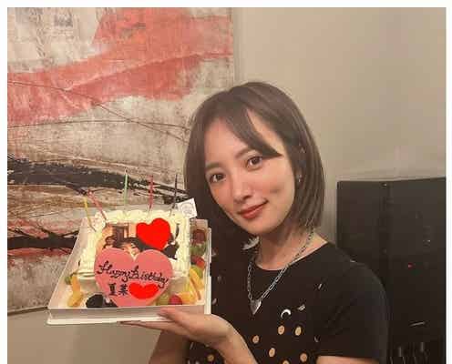 夏菜、第1子出産後初の誕生日ショット公開 まさかのハプニングも