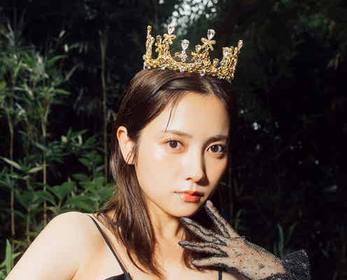 グラビア界を牽引する桃月なしこ、「BLT MONSTER」に登場 品格と強さを併せ持つ美貌と美ボディを披露