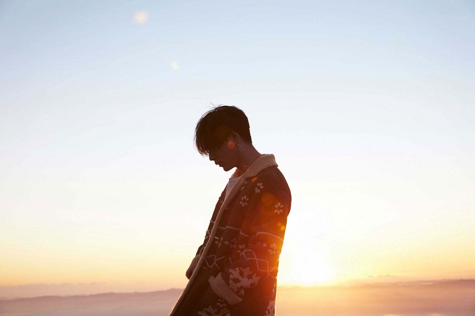 OMI（登坂広臣）『ANSWER... SHINE』 （提供写真）