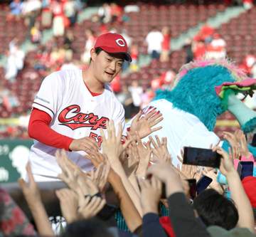広島・岡本 投打で躍動チームトップタイ4勝！プロ初安打＆初打点 交流戦初のカード勝ち越し導いた 中日・柳の球筋「参考に」