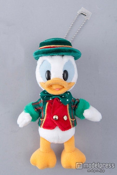 TDS:ぬいぐるみバッジ(¥1600)/ドナルド(C)Disney
