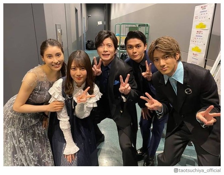 土屋太鳳「ヒノマルソウル」集合ショット公開「あたたかいチームで本当にありがたい」