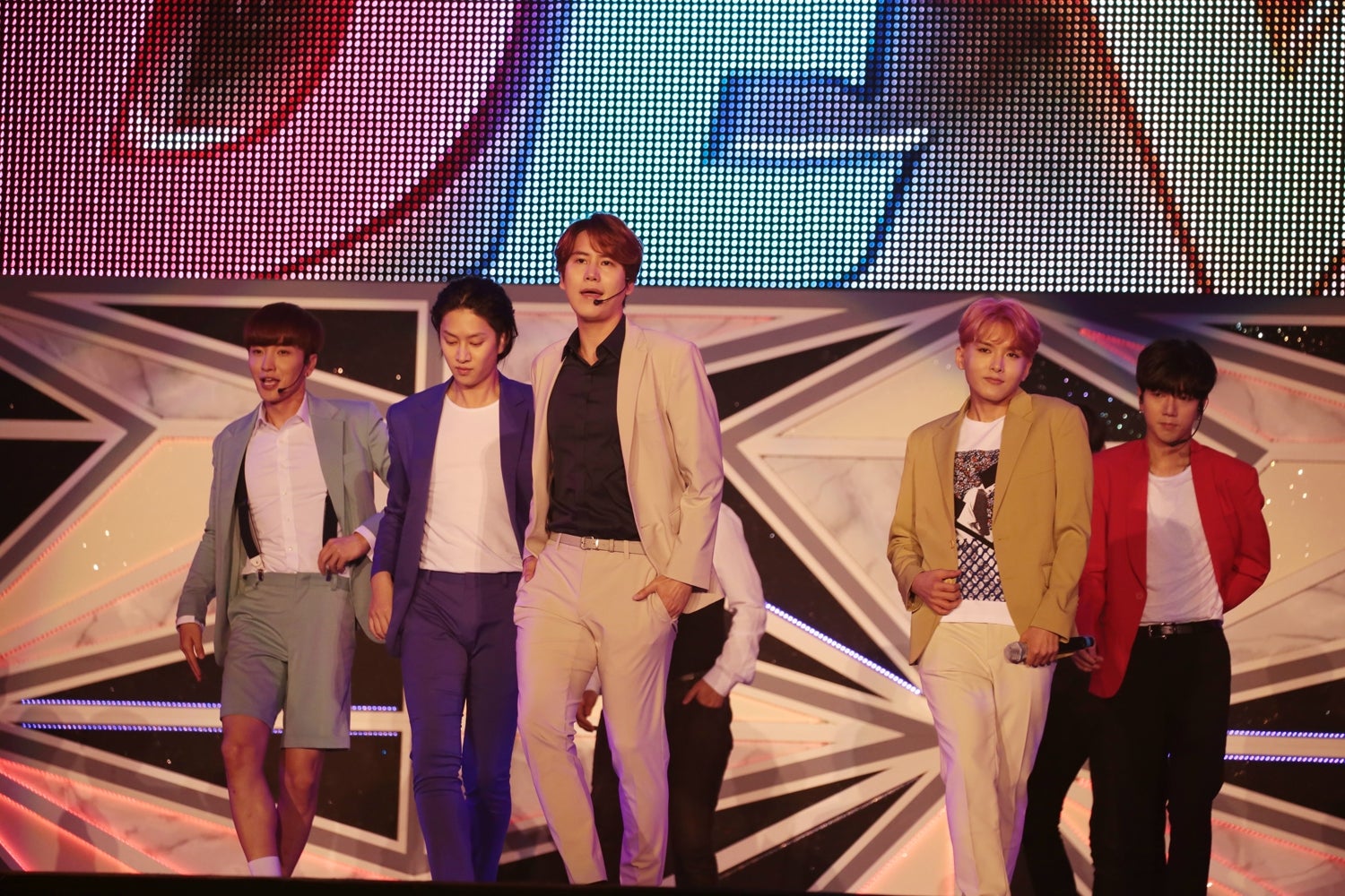 SUPER JUNIOR（画像提供：ユニバーサル ミュージック）