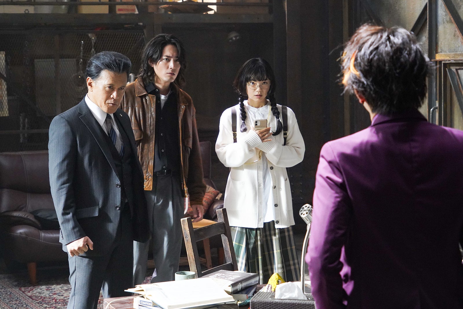 橋本じゅん、間宮祥太朗、古川琴音、須賀健太「ACMA：GAME アクマゲーム」第1話より（C）日本テレビ