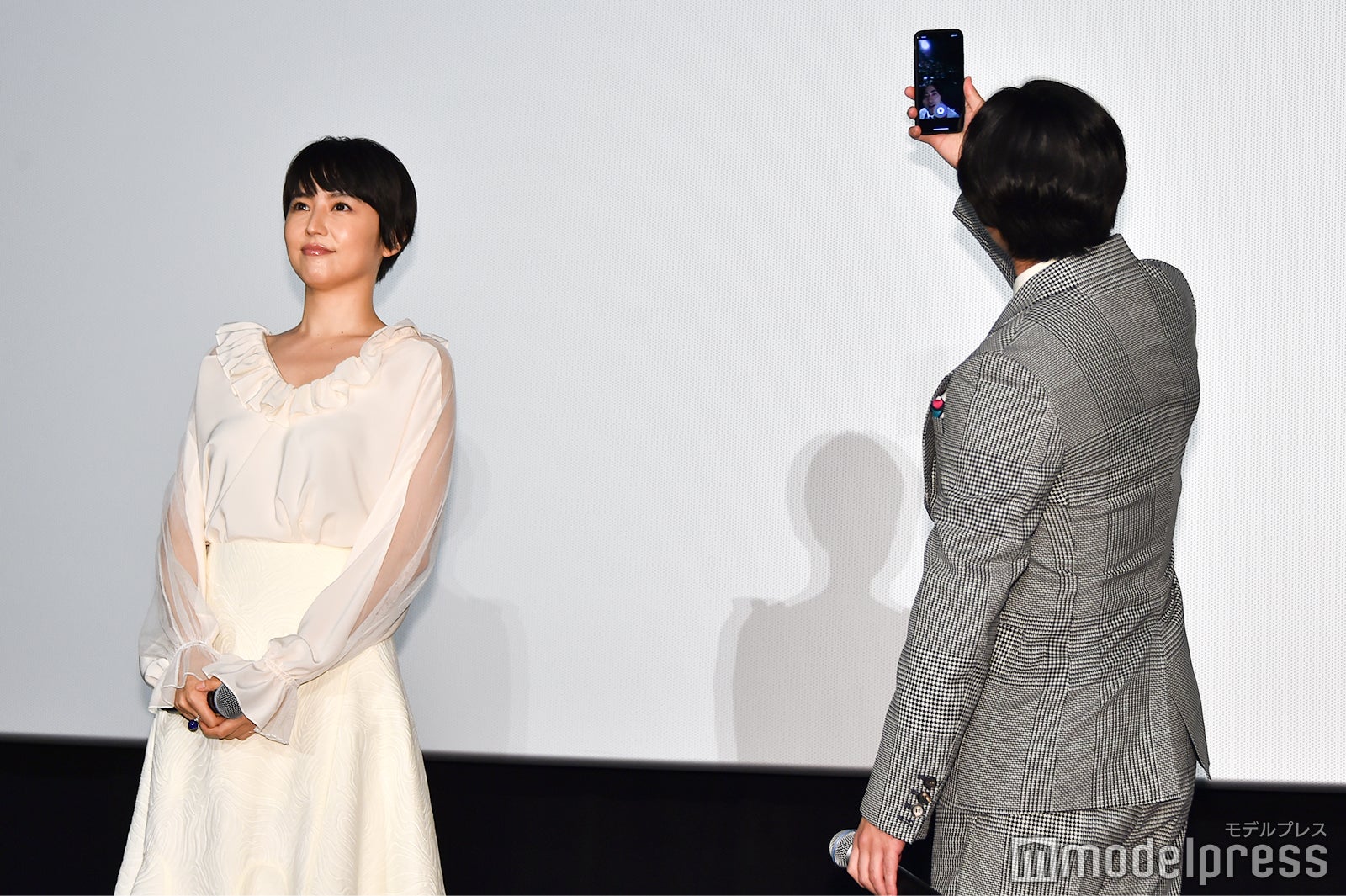 長澤まさみ、山田孝之 （C）モデルプレス