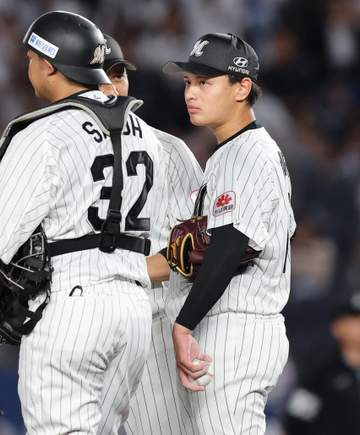 ロッテ 5度目挑戦5割復帰またも逃す 先発毛利大乱調10失点「このような展開にして申し訳ない」山口7号ソロで反撃も