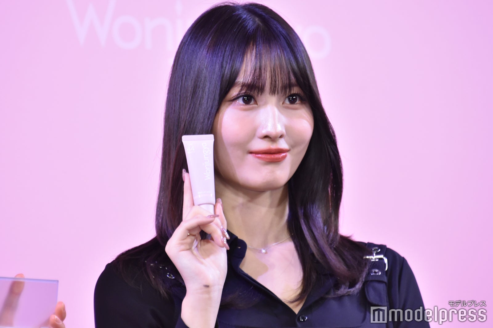 モモ （C）モデルプレス