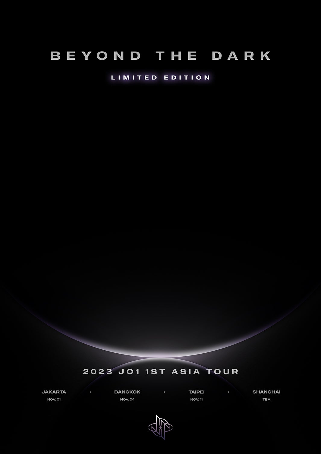 「2023 1ST ASIAN TOUR ‘BEYOND THE DARK’ LIMITED EDITION」（C）LAPONE Entertainment