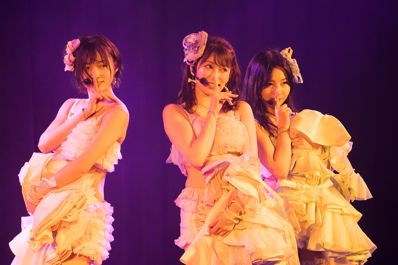 太田夢莉・吉田朱里・村瀬紗英 （C）NMB48