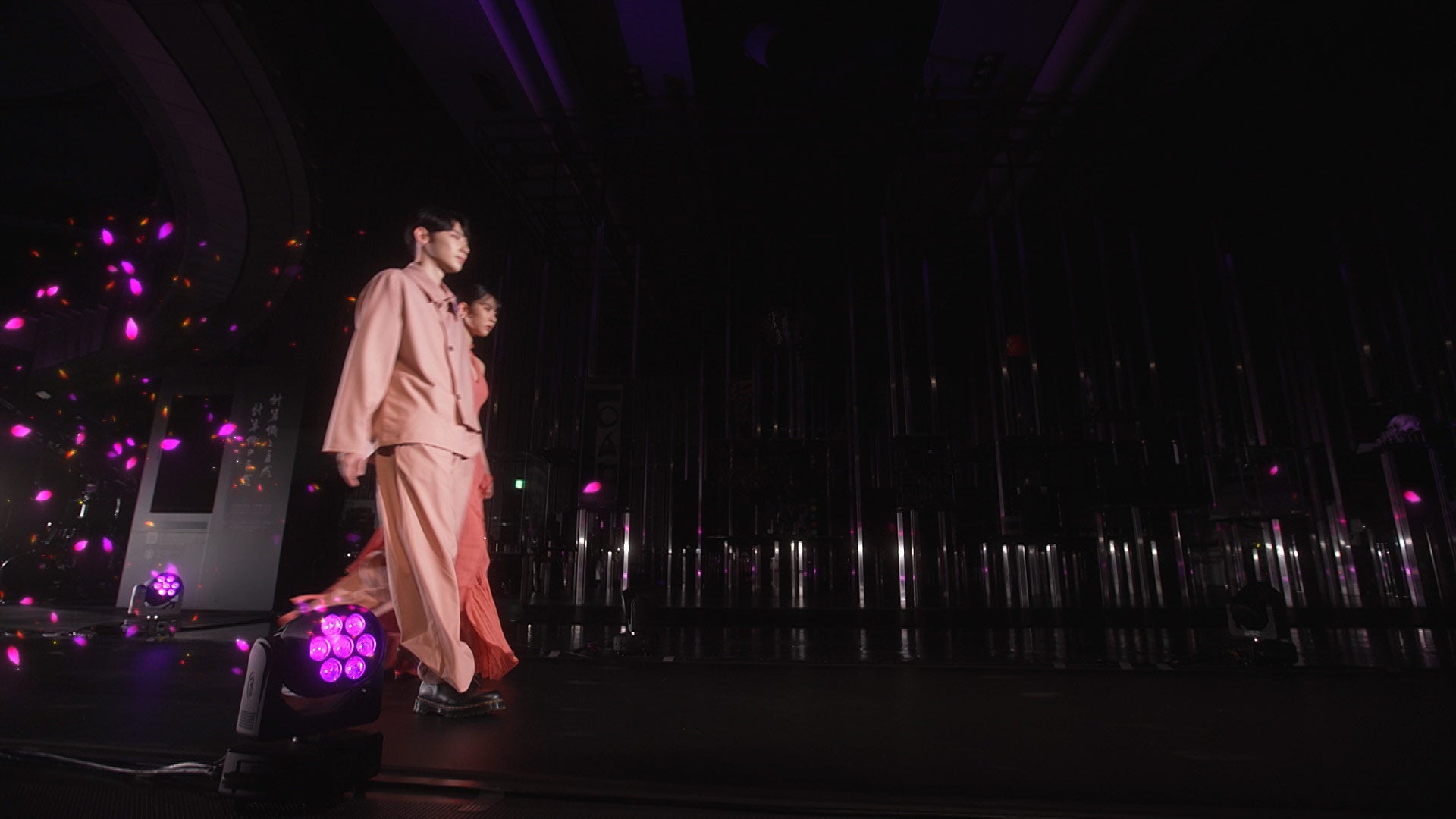 ミチ＆よしあき （C）2021 IMAGICA EEX Inc. All RightsReserved．