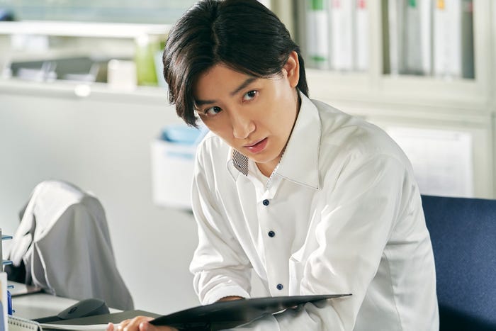 京本大我『見える子ちゃん』6月6日(金)全国劇場公開/配給:KADOKAWA(C)2025『見える子ちゃん』製作委員会