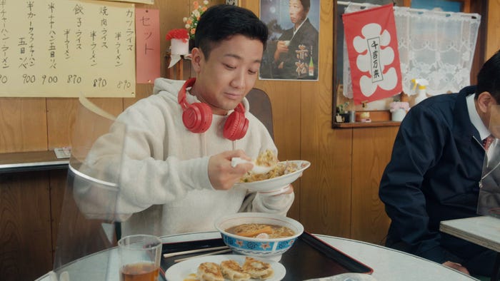 瑛人「ひねくれ女のボッチ飯」第1話より(C)テレビ東京