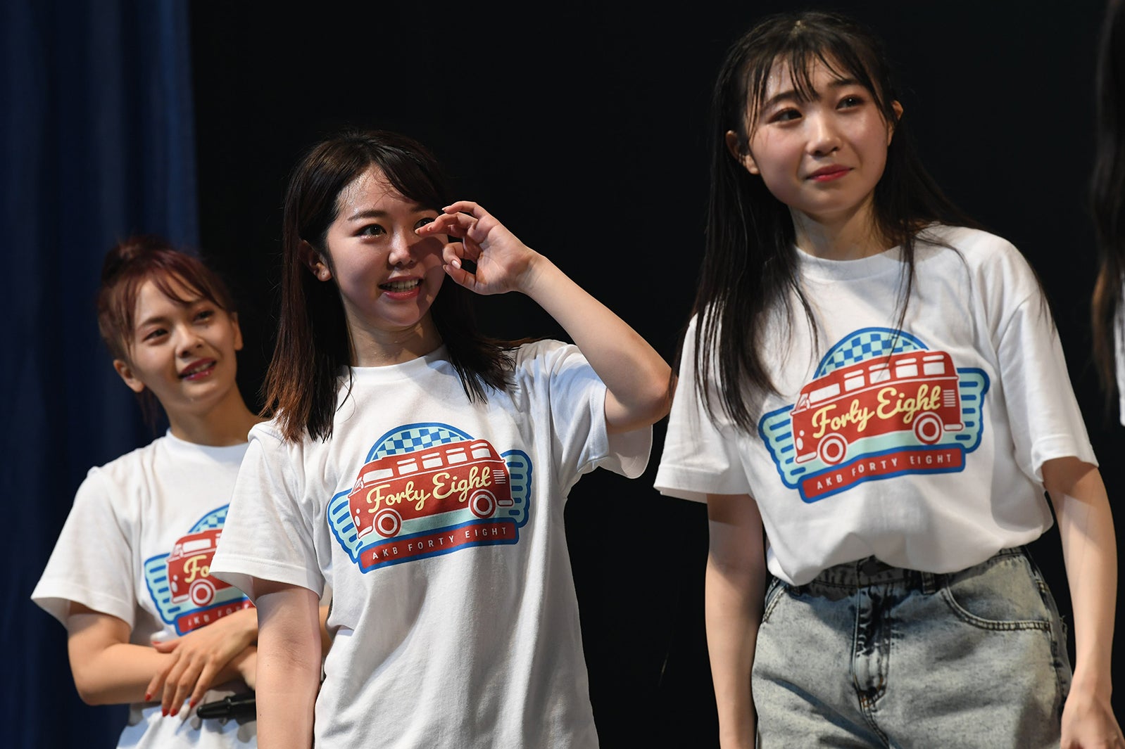 Akb48卒業発表の峯岸みなみ チームkメンバー号泣に 解散なの 後輩にエール モデルプレス Akb48卒業発表の峯岸みなみ チームkメンバー号泣に 解散なの 後輩にエール モデルプレス
