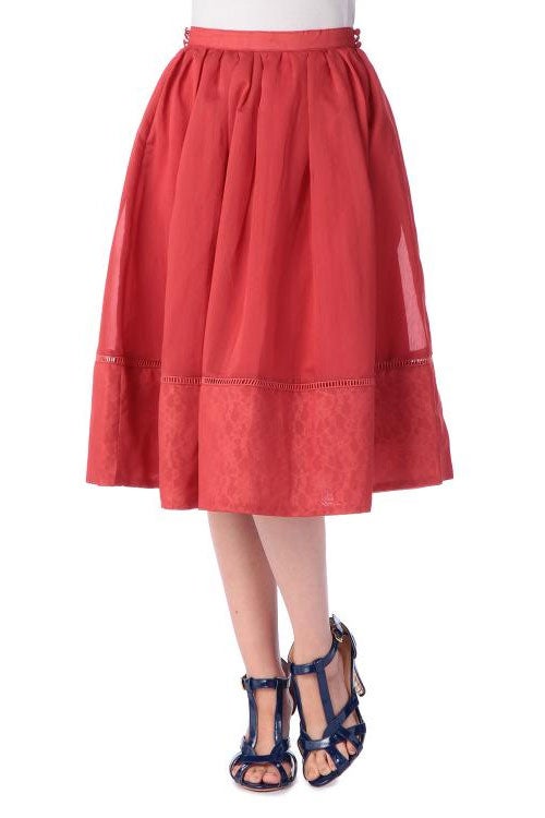 裾レースSummerスカート「JugeETTA」6,480円（税込）