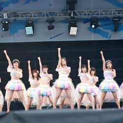 モデルプレス - SKE48、5年ぶり「a-nation」でヒットナンバー続々披露 浜崎あゆみと「同じステージに立てることが嬉しい」<セットリスト>