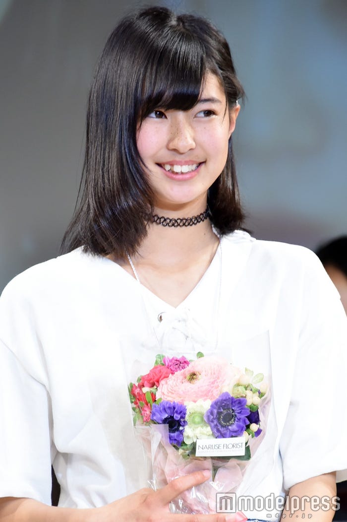 神崎沙穏さん(C)モデルプレス