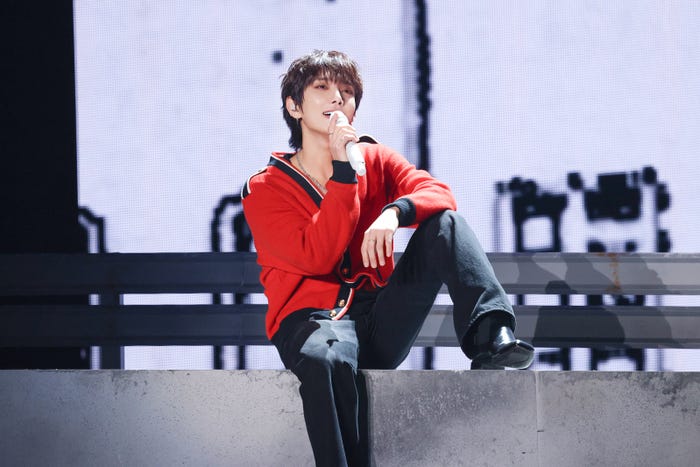 JOSHUA(ジョシュア)(P)&(C)PLEDIS Entertainment