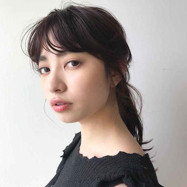 まとめ髪の無造作ヘアアレンジ集 ざっくりなのにおしゃれにキマるやり方って モデルプレス
