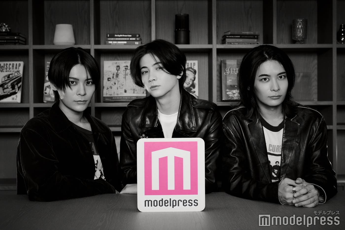 (C)モデルプレス