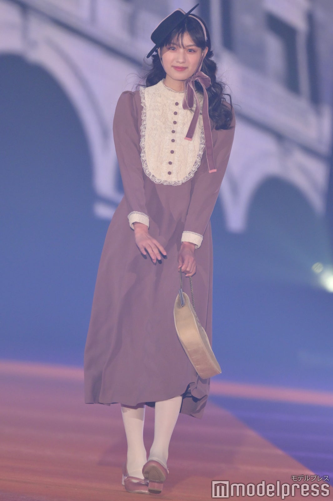 （C）モデルプレス