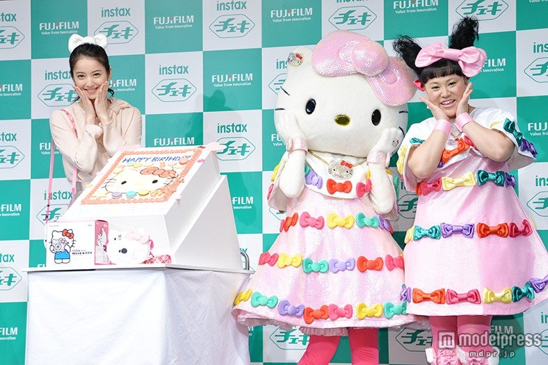 佐々木希、ハローキティ、バービー