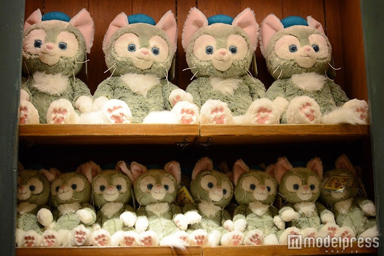 ジェラトーニのぬいぐるみ（上段Mサイズ）／（C）モデルプレス