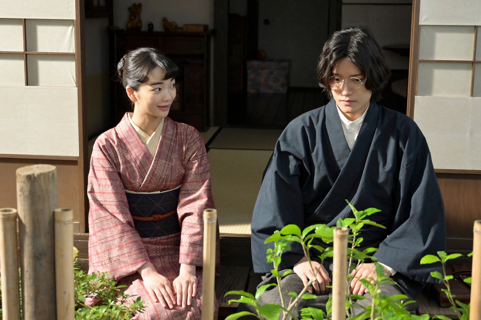 見上愛、佐野晶哉「風、薫る」第103話（C）NHK