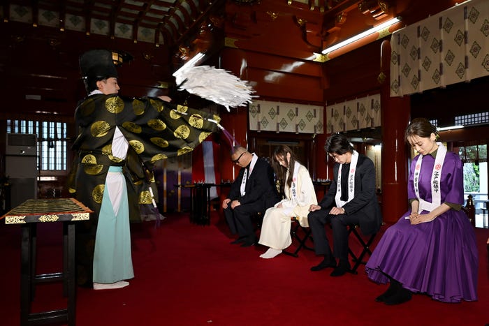 長谷川忍、福原遥、山下智久、泉里香(提供写真)