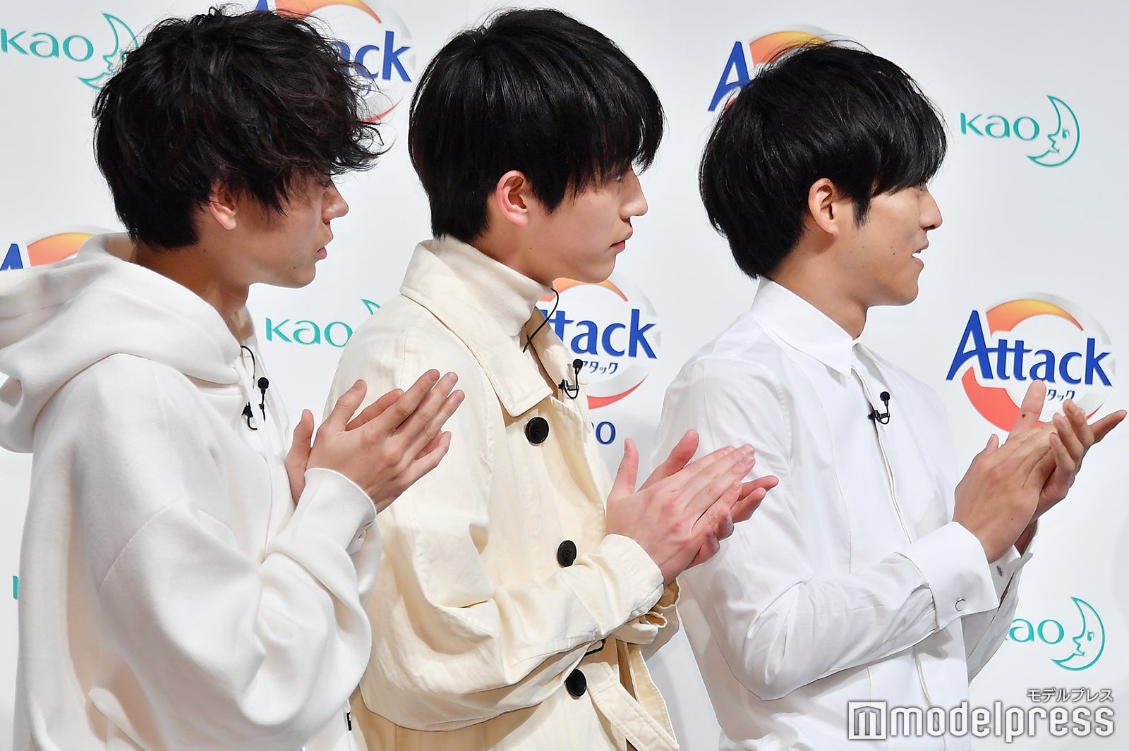 菅田将暉、杉野遥亮、松坂桃李、角度までシンクロ（C）モデルプレス