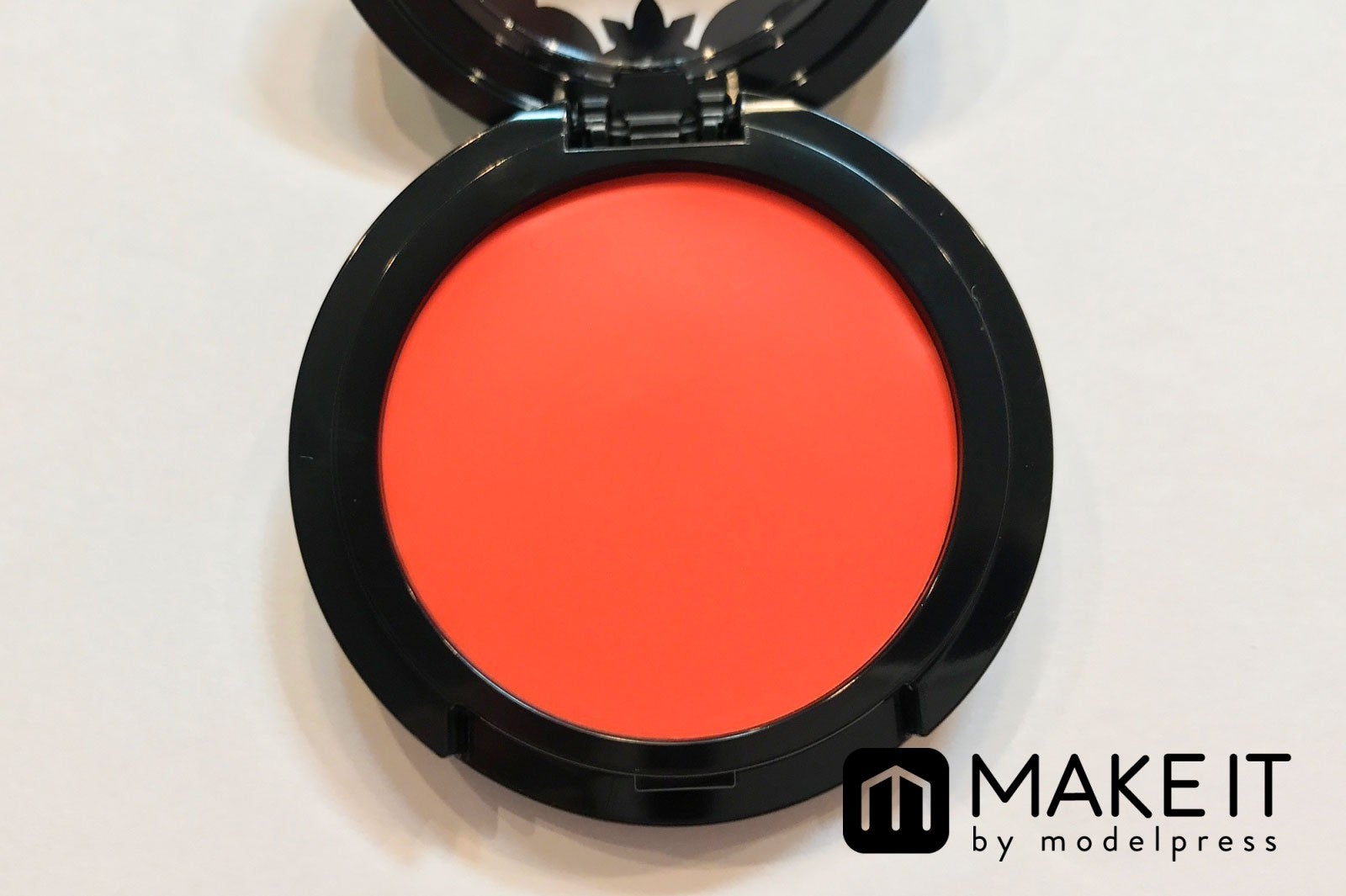 【ヴィセ】「リップ＆チーク」“OR-3” (C)メイクイット