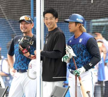 ソフトバンク・山本祐大がDeNAナインと再会 5.12に電撃トレード後、新天地で活躍