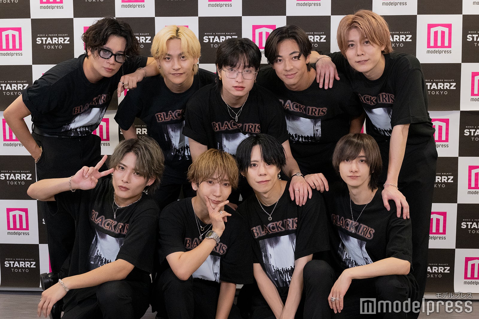 BLACK IRIS／（後列左から）風道千、河原佑樹、西玲人、西原竜平、斉藤広樹（前列左から）半田豪、早野李勇、長島翔平、浅川真樹（C）モデルプレス