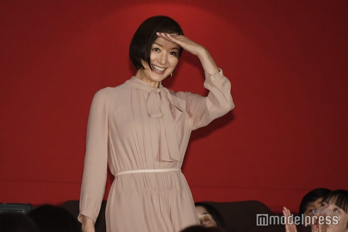 鈴木京香(C)モデルプレス