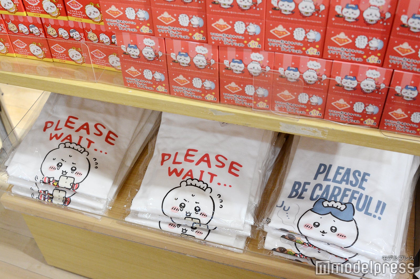 Tシャツ各3,080円（税込）（C）モデルプレス