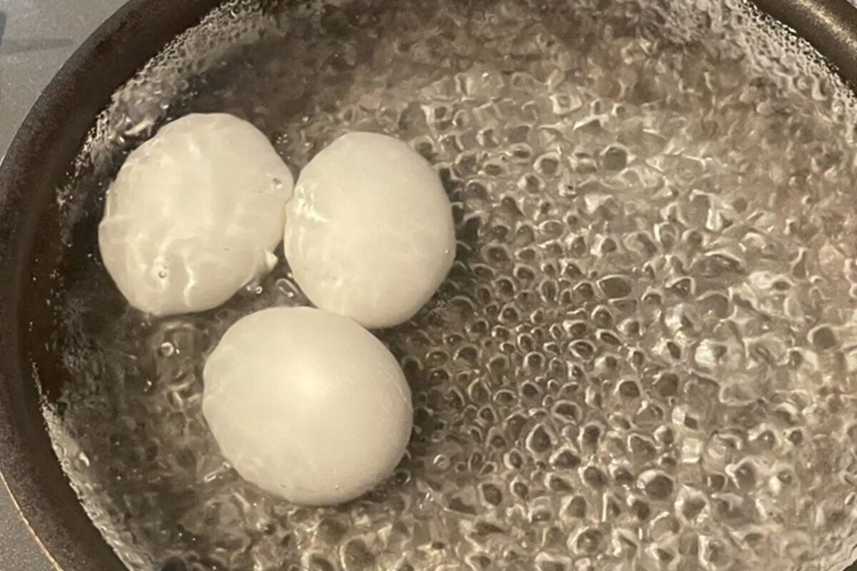 殻付き塩味ゆで卵の作り方